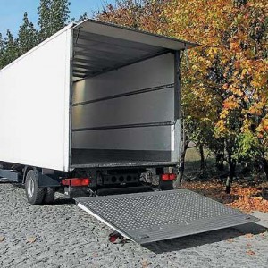 Грузоперевозки. Фургон 36 куб. длинна 6м. Гидроборт