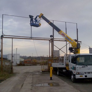 Аренда манипулятора 5т. + люлька в Екатеринбурге в Екатеринбурге