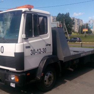 Эвакуация автомобилей и спецтехники в Костроме