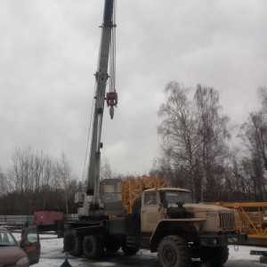 Автокран 25 т. Вездеход