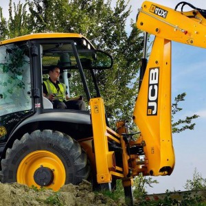 Экскаватор погрузчик JCB Джисиби