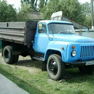 Вывоз мусора. Газ - 53. ЗИЛ - 130. камаз
