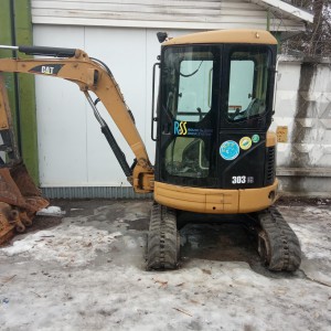 Мини эксковатор. Грузоперевозки