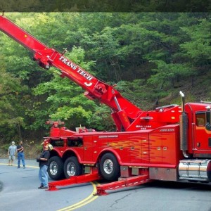 Грузовой эвакуатор