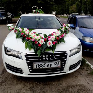 Свадебные украшения на машины на свадьбу
