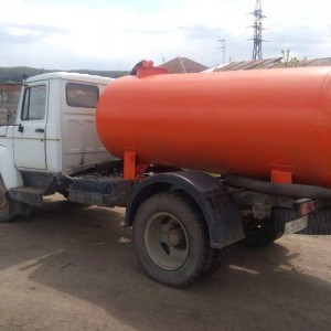 Ассенизатор. Откачка ям