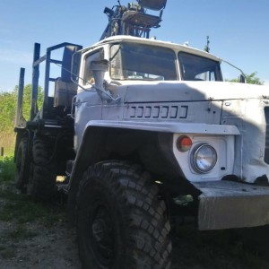 Грузовой эвакуатор с манипулятором в Хабаровске