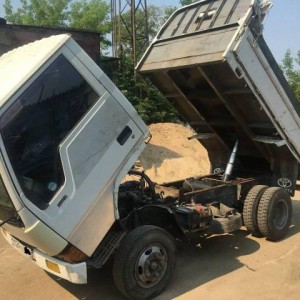 Малогабаритный самосвал 3 тонны