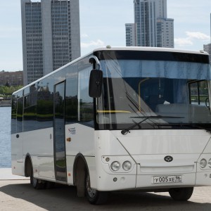 Заказать автобус на 30 мест. Грузоперевозки