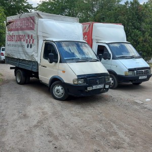 Вывоз мусора на машине газель