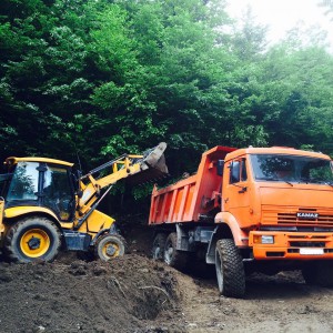 Грузоперевозки самосвалы вездеходы