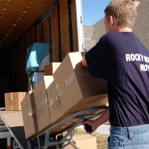 Опытные грузчики