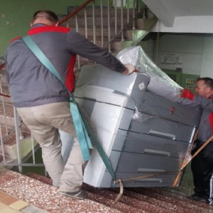 Услуги опытных грузчиков. Переезды