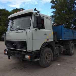 Грузоперевозки на открытом длинномере полуприцеп