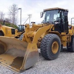 Услуги фронтального погрузчика. Грузоперевозки