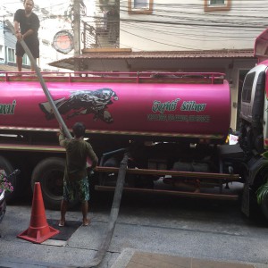 Откачка выгребных ям, вакуумка, ассенизатор. Грузоперевозки