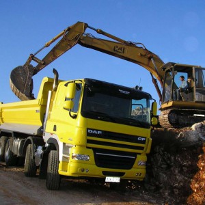 Услуги самосвалов, перевозка материалов