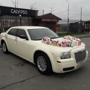 Прокат свадебного авто