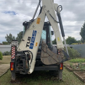 Трактор ищет работу!