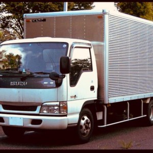 Услуги грузовика 3х тонник будка 19 кубов до 5м