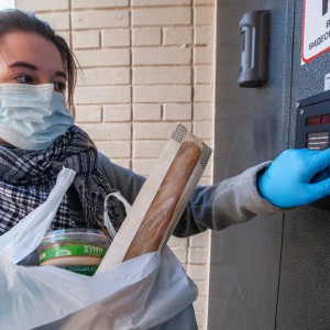 Доставка продуктов, лекарств, документов и тд