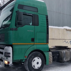 Тягач с водителем в аренду