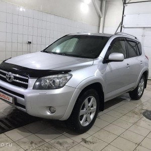 Прокат автомобиля с водителем