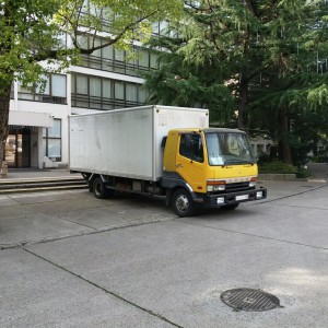 Грузоперевозки. Гидроборт. Рохля