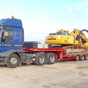 Перевозка спецтехники и негабарита по всей России