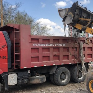 Вывоз мусора (самосвалами)