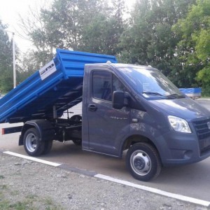 Транспорт для вывоза мусора и лома