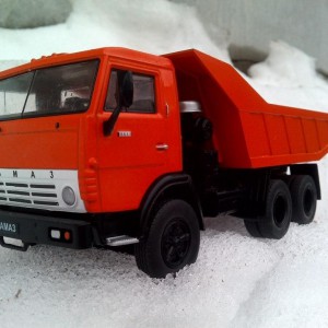 Песок, щебень, земля, навоз, торф