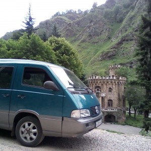 Санг иенг истана. Перевозки