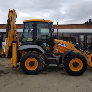 Услуги экскаватора погрузчика JCB 3CX super