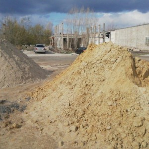 Доставка отсев щебень песок