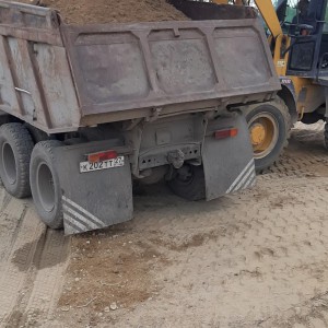 Перевозка и доставка песок щебень дров отсев Пгс