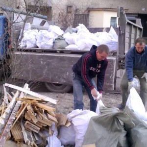 Вывоз мусора Зил крепкие грузчики