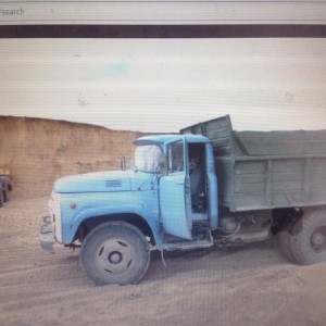 Чернозем навоз песок гравий щебень грунт