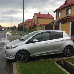 Тойота витц. ГБО. Автомат. 1.0L