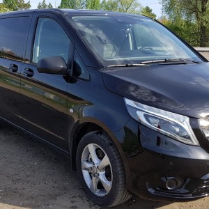 Услуги микроавтобуса. Мерседес Вито 4 WD. Грузоперевозки